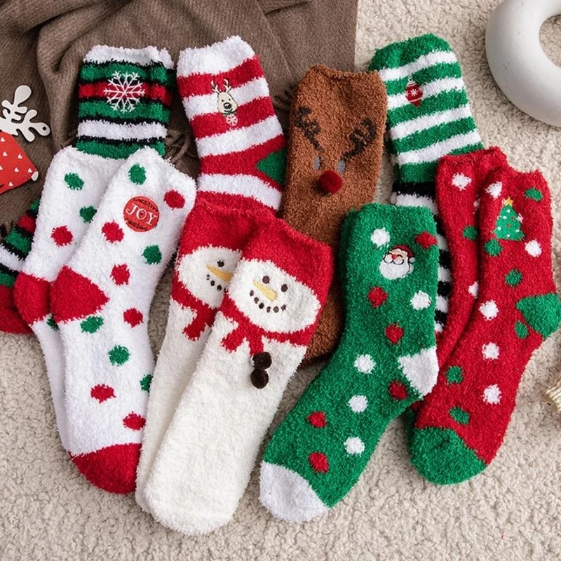 

Женские рождественские пушистые тапочки, носки с рисунком Санта-оленя в полоску в горошек, зимние теплые уютные коралловые носки