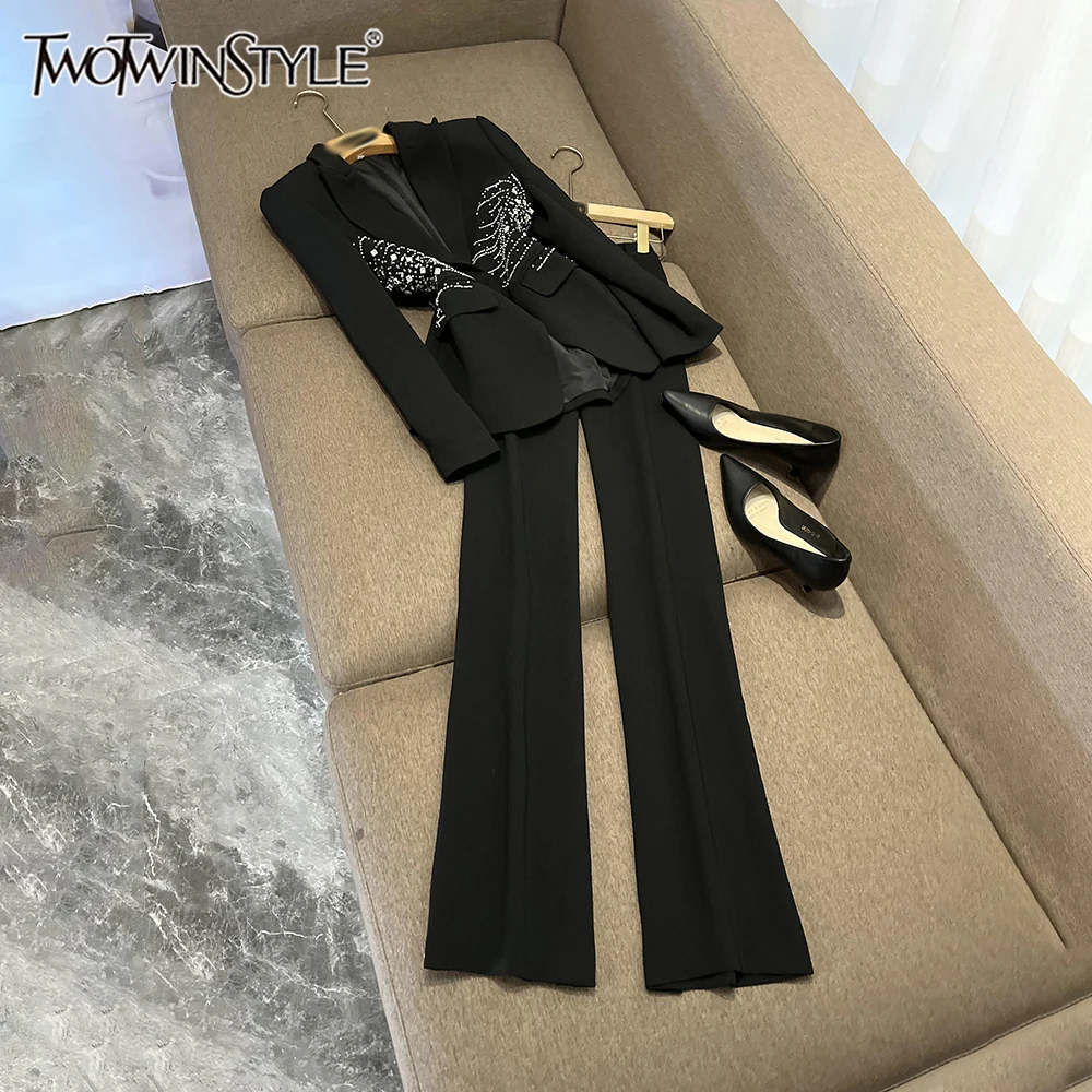 

TWOTWINSTYLE повседневные однотонные комплекты из двух предметов для женщин, топ с длинными рукавами и лацканами, брюки с высокой талией, весенний шикарный комплект, женский новый KSE516217