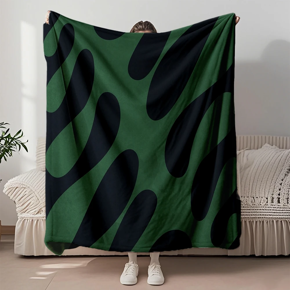 

Seasonal Decor Geometric Pattern Flannel Cozy Blanket Contemporary Elegance Abstract Green Throw Blanket Luxury Throw