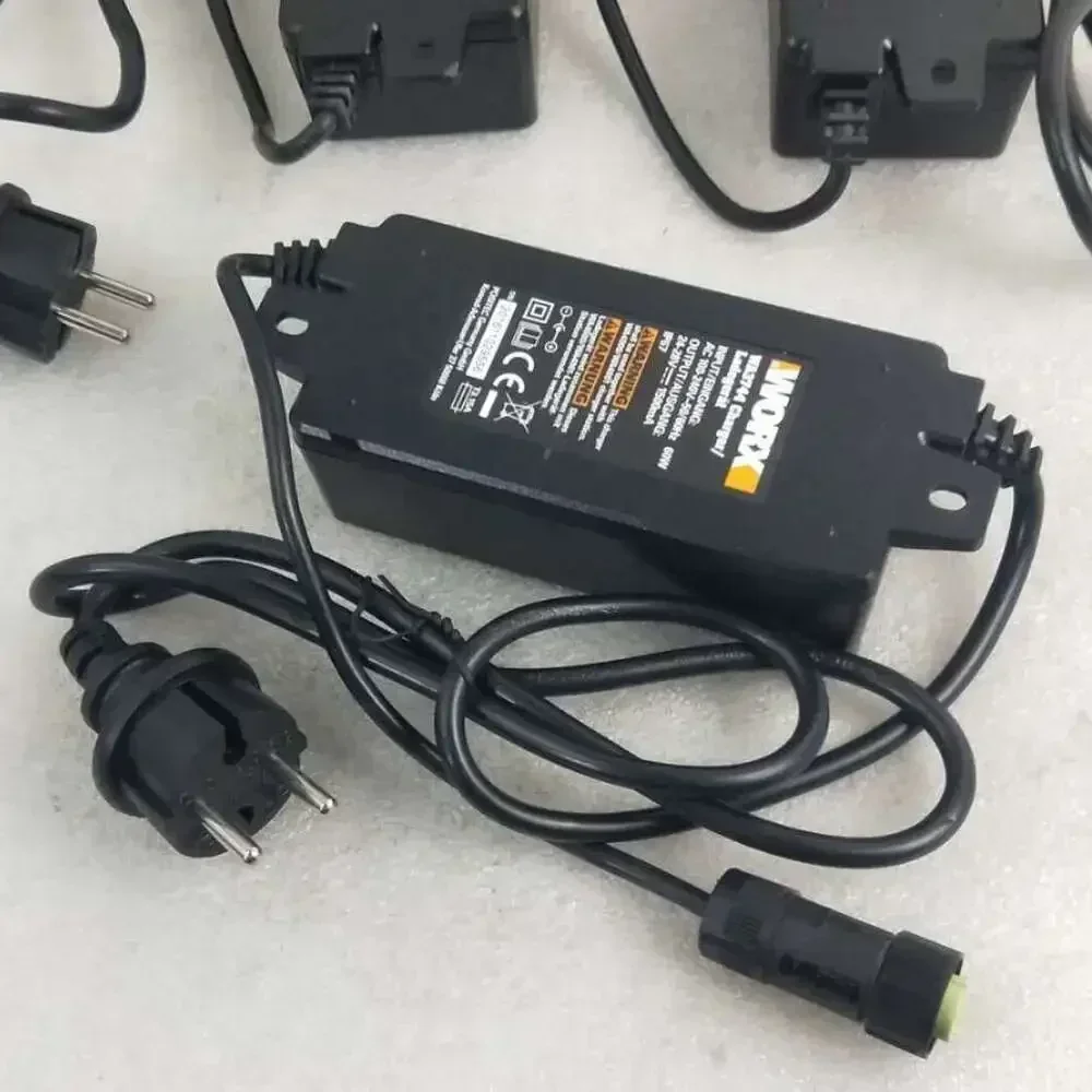 

For WG754E WG792 robotic lawnmower WORX WA3744 WA3716 28V power charger