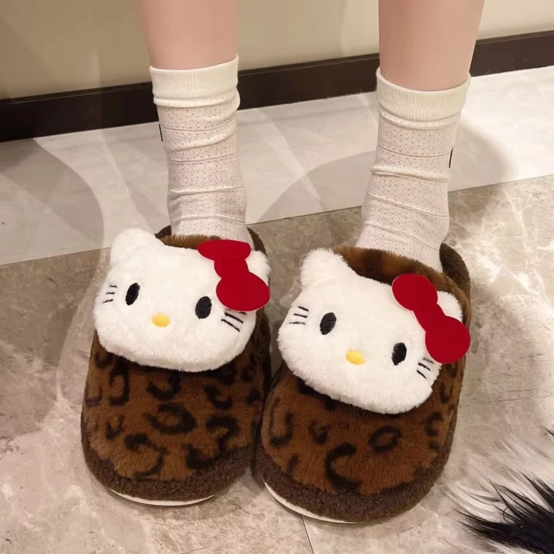 

New Hello Kittys Women's Plush Slippers Y2K Leopard Print Sanrios Cute Home Slippers Fashion Outdoor Ladies Slippers Cute Shoes