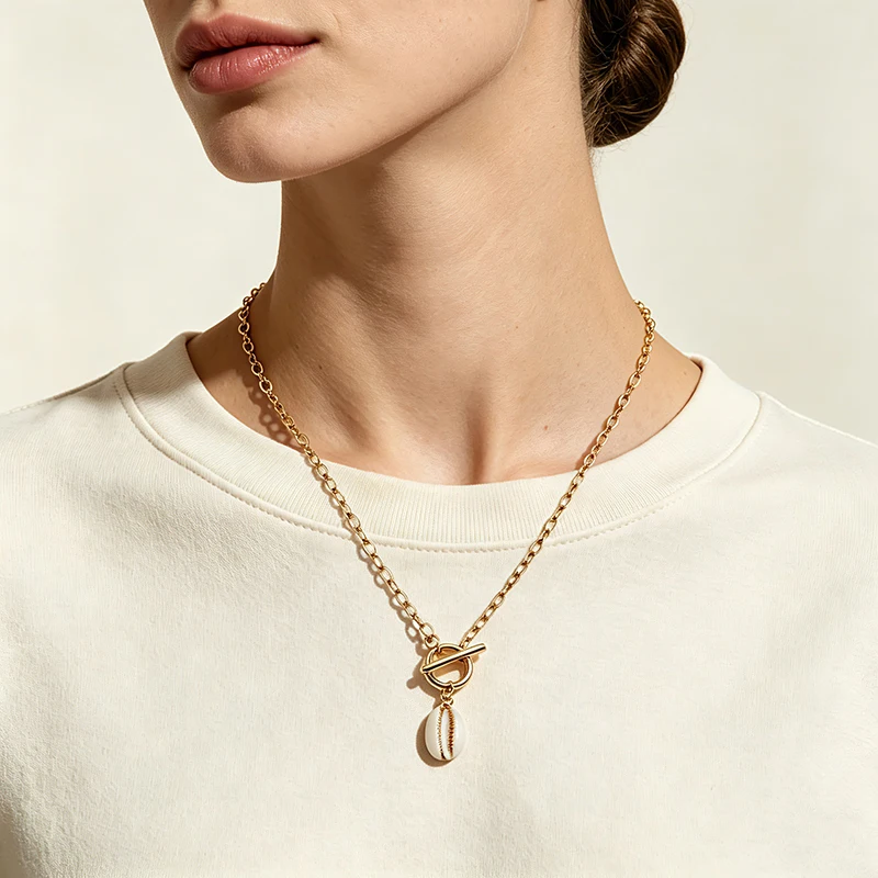 Y2K Beachcore Cowrie Shell Necklace Fashion Summer Beach Women Gold OT Toggle Chain Boho Surfer Aesthetic Daily Neck Jewelry