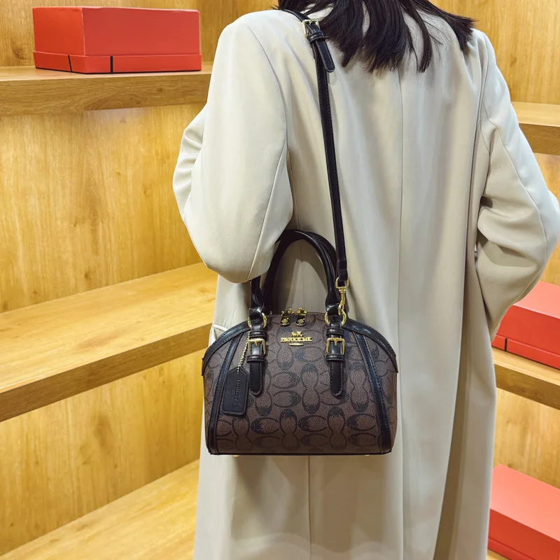 حقيبة يد نسائية عصرية فاخرة بمقبض ريترو حقيبة كروس جلدية مطبوعة ممتازة للنساء حقيبة يد أنيقة على شكل صدفة