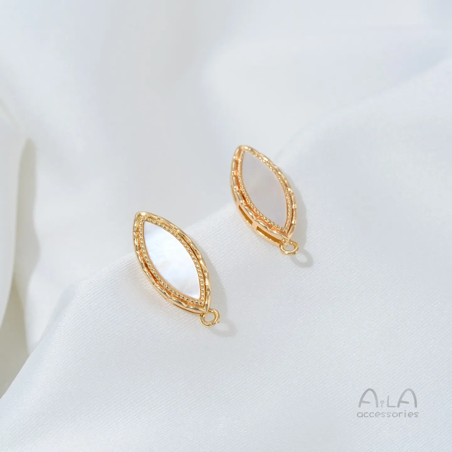 

R630 14K Genuine Gold Shell Teardrop Ear Studs, Earrings, Pendants, Handcrafted Diy Pearl Earrings, Accessories and Materials