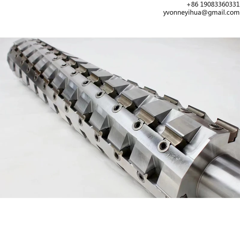 Heavy Duty Spiral Planer Shaft With Indexable Inserts Industrial Wood Cutting Tool For Woodworking Machinery