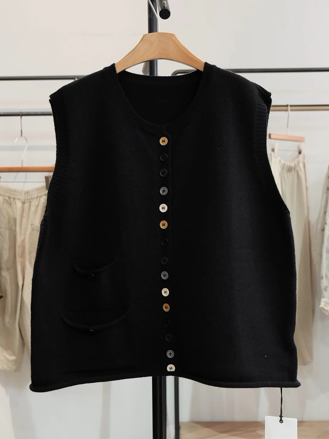 خريف شتاء جديد حجم كبير المرأة الجولة Ne زر واحد طبقات عادية محبوك سترة علوية Faionable فضفاضة تناسب