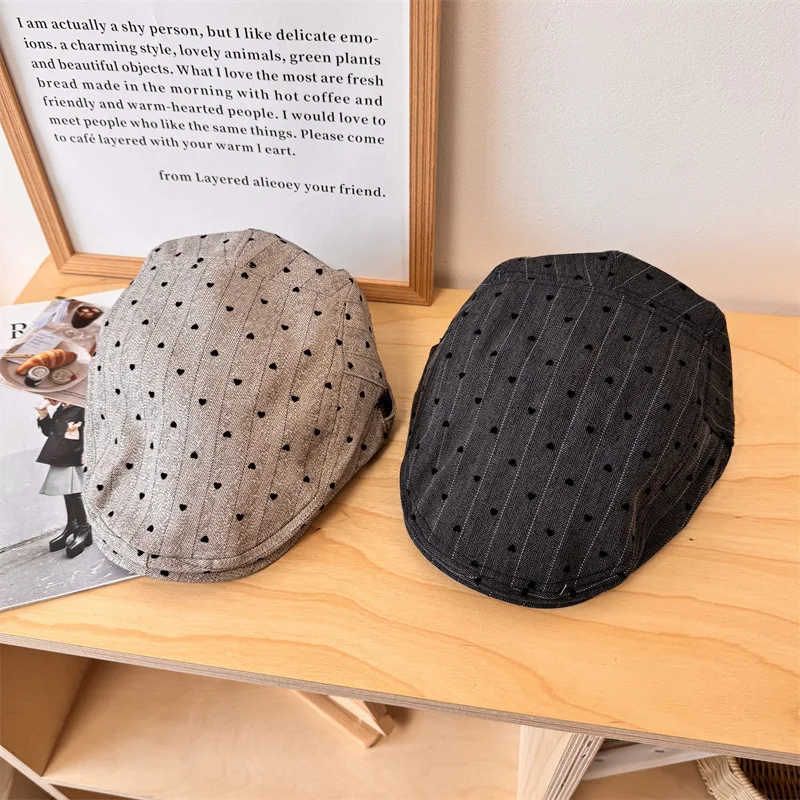 

Новое поступление, высококачественная хлопковая передняя шляпа в стиле ретро, берет в полоску с сердечком, пара, студенческий стиль, художественная шляпа художника для женщин