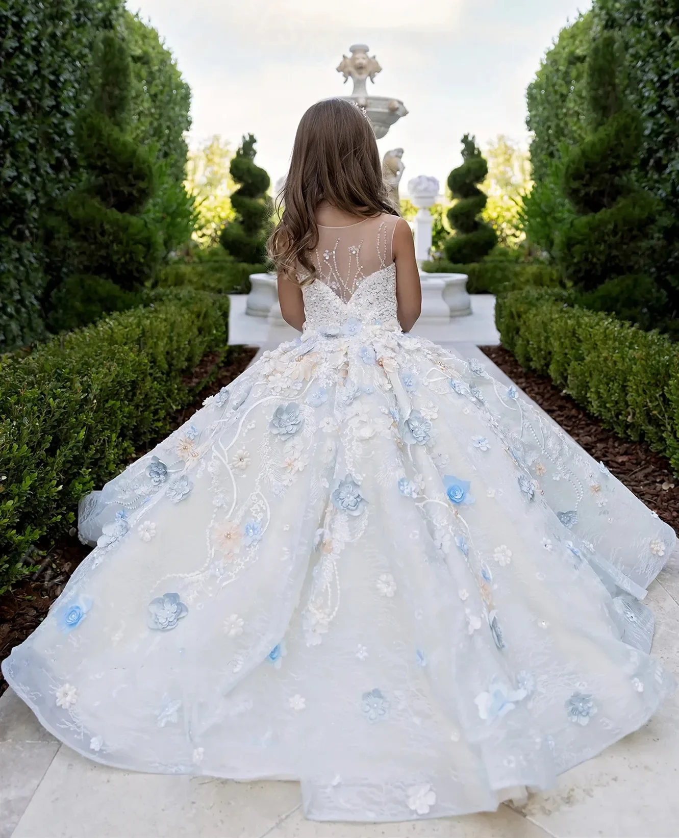 Luxury Flower Girl Dress Sequins 3d Applique Fluffy Birthday Party Dress Sheer Neck Lace Ball Gown For Wedding First Communion