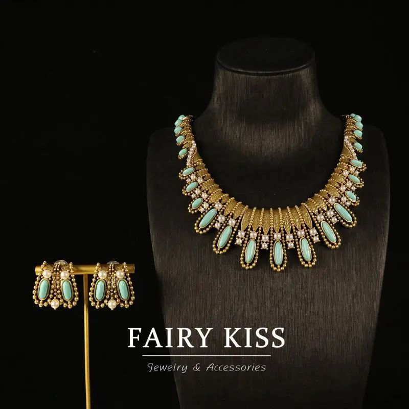 Vintage Zircon Jewelry Set for Women 2026 European And American High-End Light Luxury Earrings And Necklace Combo