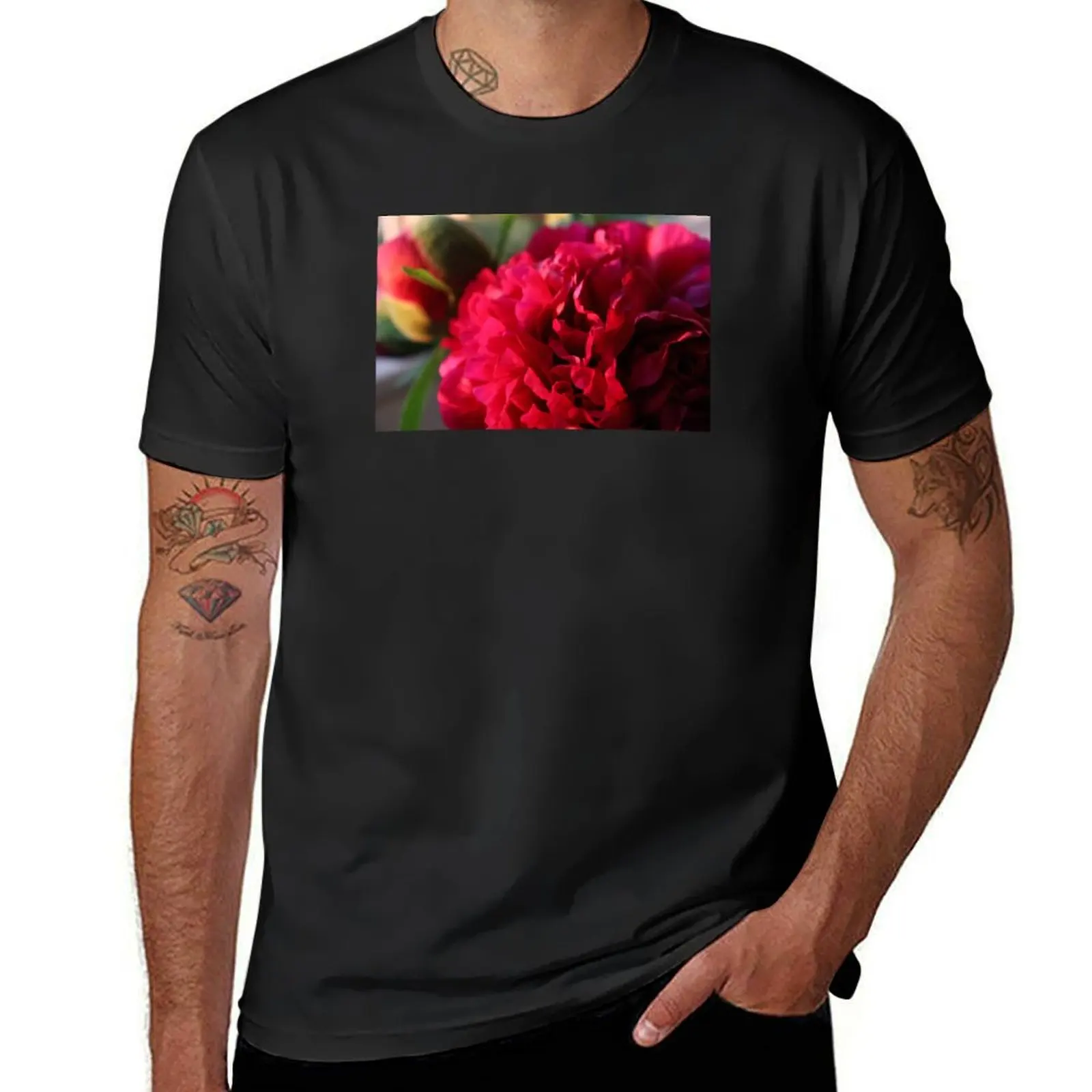 Flower Peony roses up close T-Shirt Aesthetic clothing tops men workout shirt