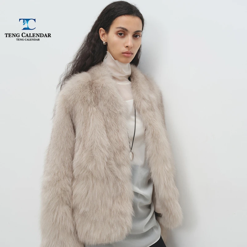 Mist Colored Imitation Fox Fur Grass, Short V-neck Furry Fur One-piece Coat, Women's Winter New Style