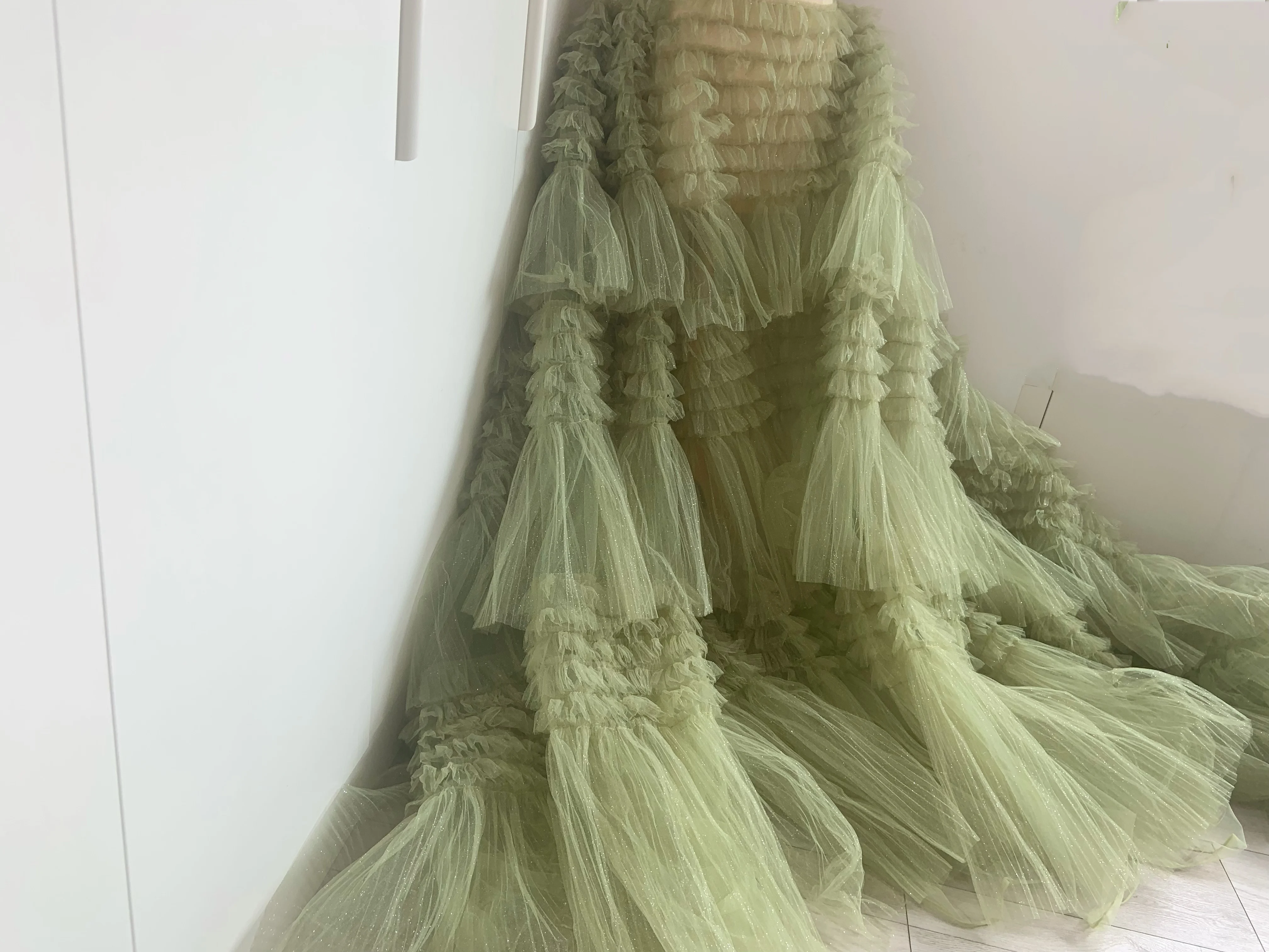 

Оливково-зеленая сверкающая юбка-тортик Многослойная юбка Плиссированная сетка Свадебное платье Платье для выступлений Размер 1, 3, 5, Ширина 1,35 см