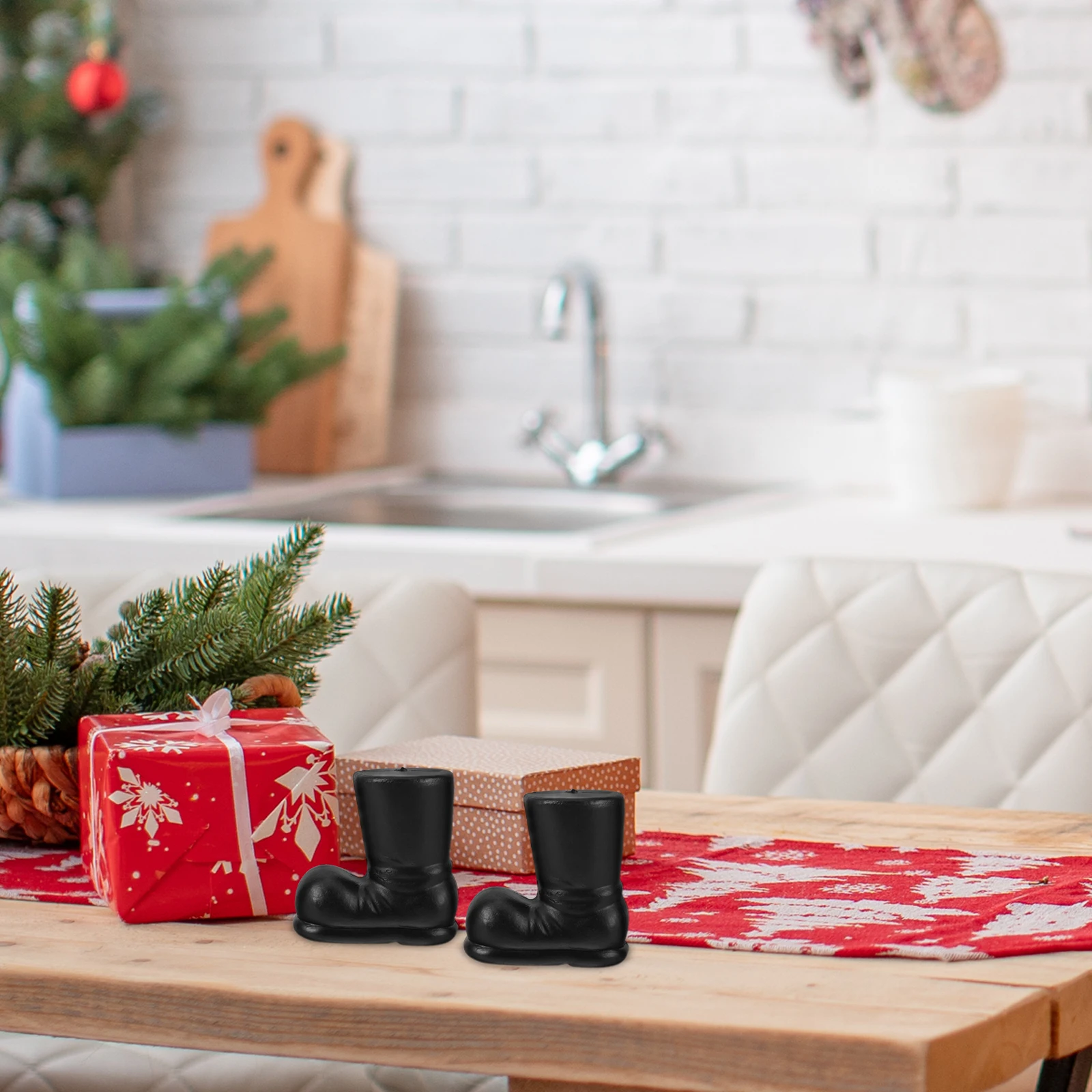 

10Pcs Santa Boots Christmas Decorative Props DIY Santa Claus Boot Supplies Party Favor Christmas Supplies Party Favors