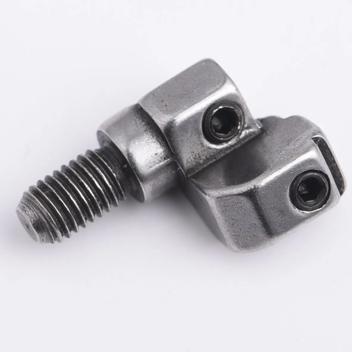 Industrial Sewing Machine Spare Parts Needle Clamp 208909 Thin And 208910 Heavy For Pegasus M752/M700 Overlock Machine