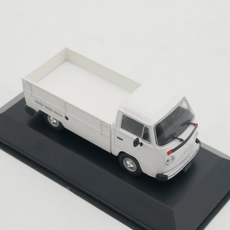 Diecast Ixo 1:43 Scale VW Pick UP 1982 Pickup Alloy Car Model view 5