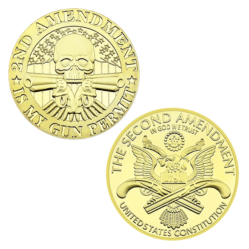 Skull and Head with Two Guns Gold Coin The Second of United States Constitution Challenge Coin Commemorative  Gifts