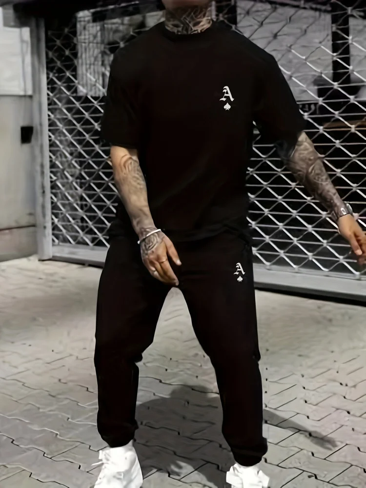 

2025 мужской летний комплект, футболка с круглым вырезом и короткими рукавами, повседневные брюки свободного кроя, комплект из двух предметов, повседневная уличная одежда