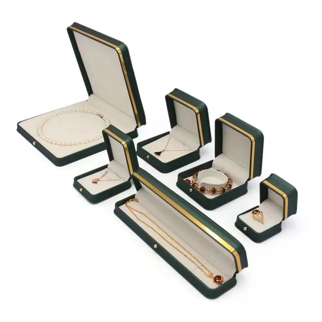 Quality Wedding Jewelry Storage Case Amazing Green Leather Ring Earrings Necklace Pendant Bracelet Storage Organizer Gift Box