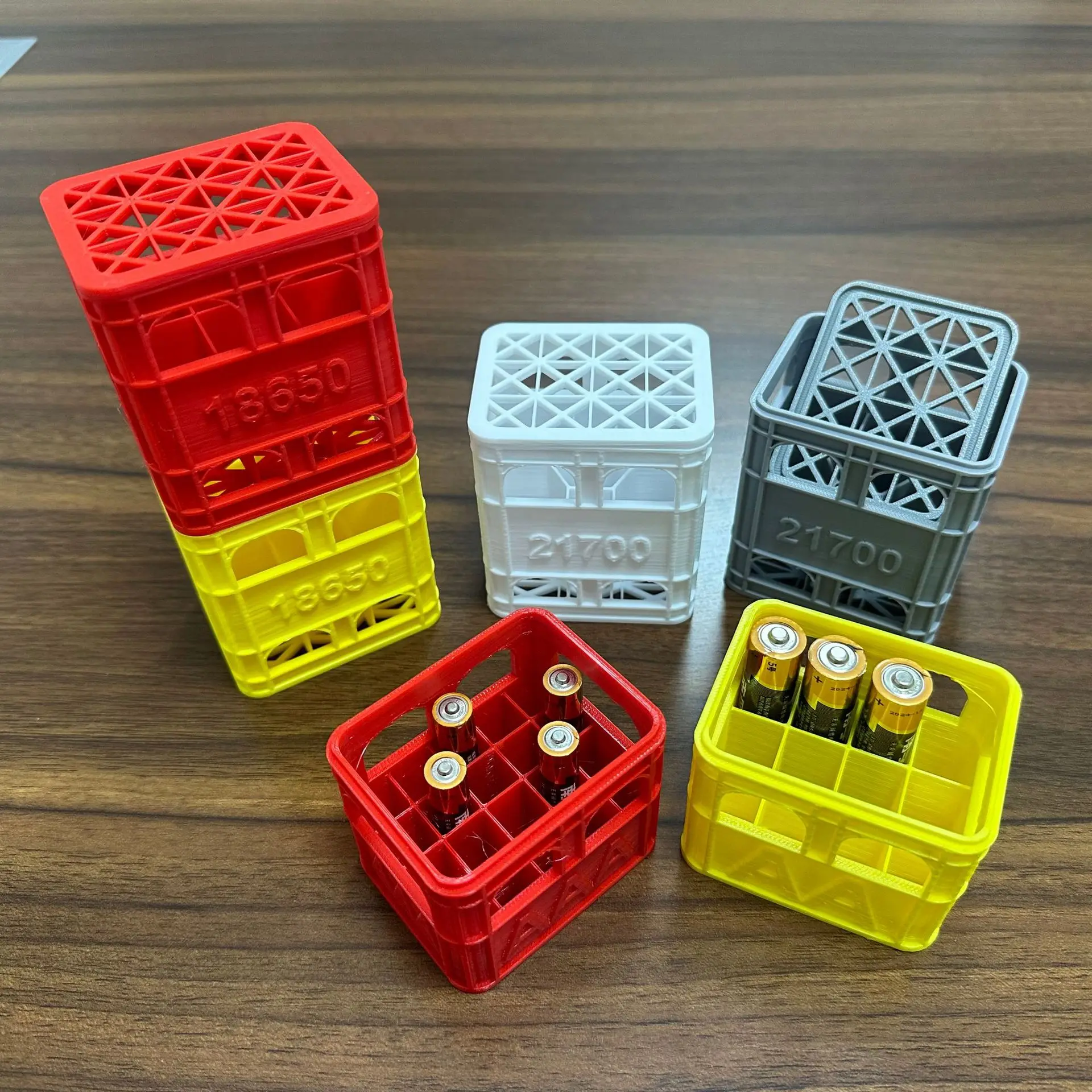 الإبداعية البيرة قفص حامل صندوق البطارية رواية صندوق تخزين الفن الجمالي منظم سطح المكتب مناسبة لبطاريات AA/AAA/18650