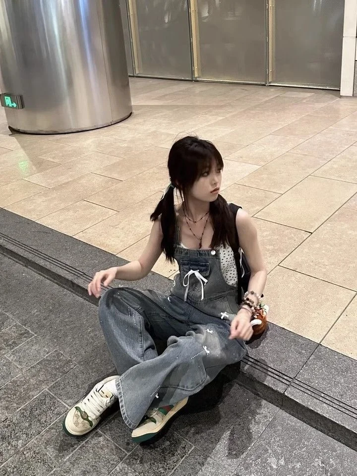 

2026 New American Retro Workwear Style Women's Denim Overalls Fashion Straight Loose Wide Leg Jumpsuit Long Pants Spring Season