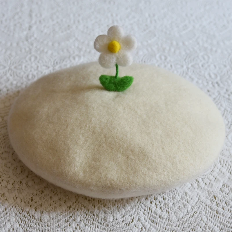 RH Autumn Winter Flowers Wool Felt Cute Berets Sunflowers White Yellow Sweetie Handcraft Female Warm Hat