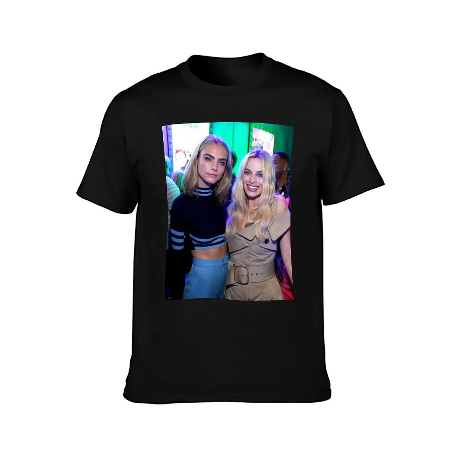 Cara And Margot T-Shirt Breathable Sportswear for Men T-Shirt