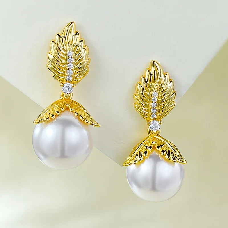 French Vintage Style Pearl Earrings 12mm Gold Leaves Elegant and Fashionable Style Single Item Hot Selling Jewelry Personality