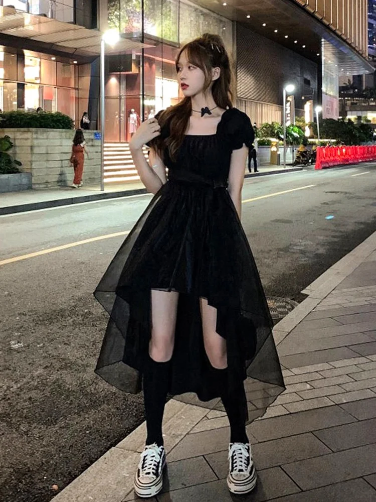 Bla Square Collar D…