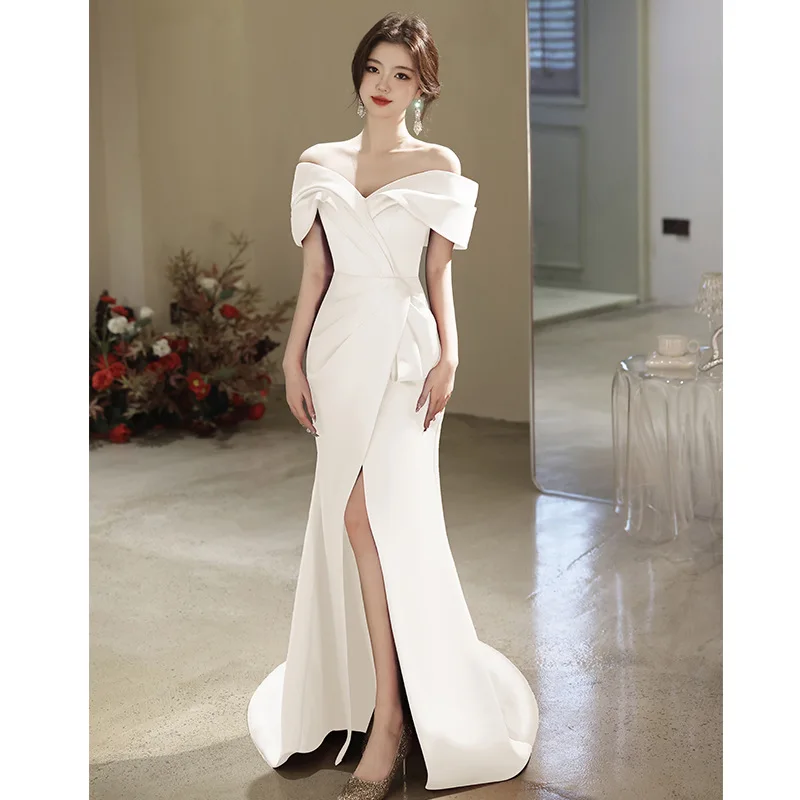 One Shoulder Slit Evening Sexy White Banquet Evening Dress Performance Dress Waist Cinched Fish Tail Small Tail Wedding Dress