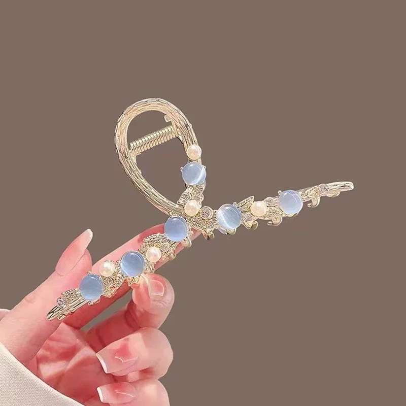 Einfache Opal Perle Strass Blatt Shark Clip Haar Klaue High-end-frauen Hinterkopf Haar Grip Koreanischen Stil haar Zubehör