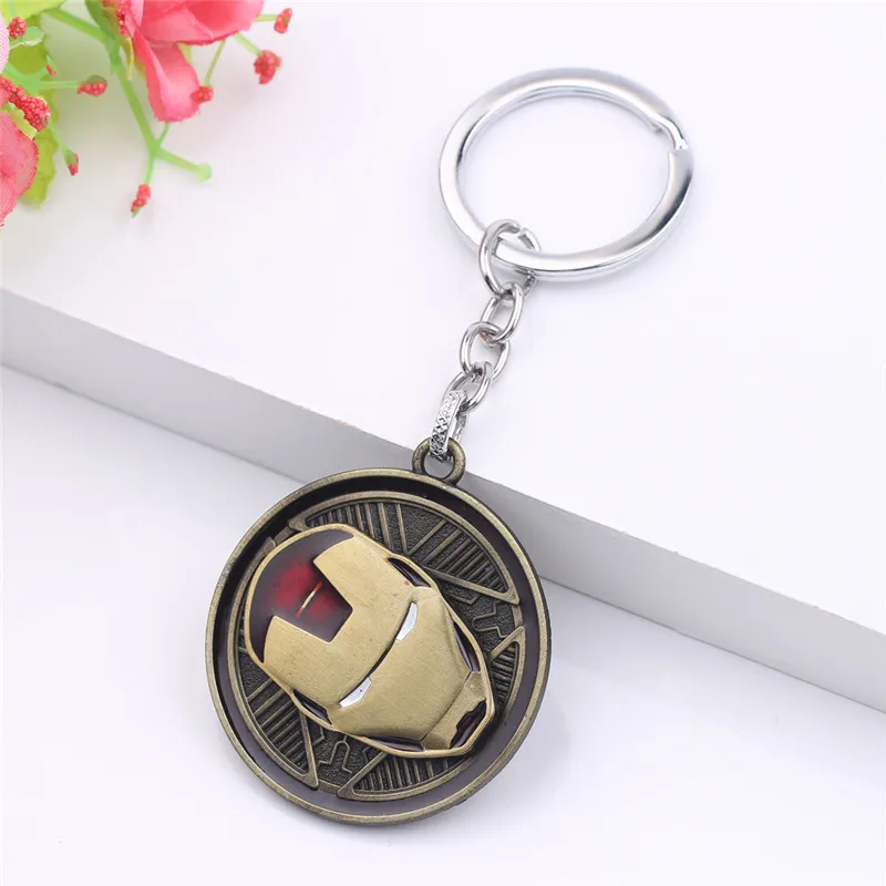 Avengers Iron Man Helmet Keychain, Metal Rotatable Keyring, Fashion Bag Accessories, Car Key Chain