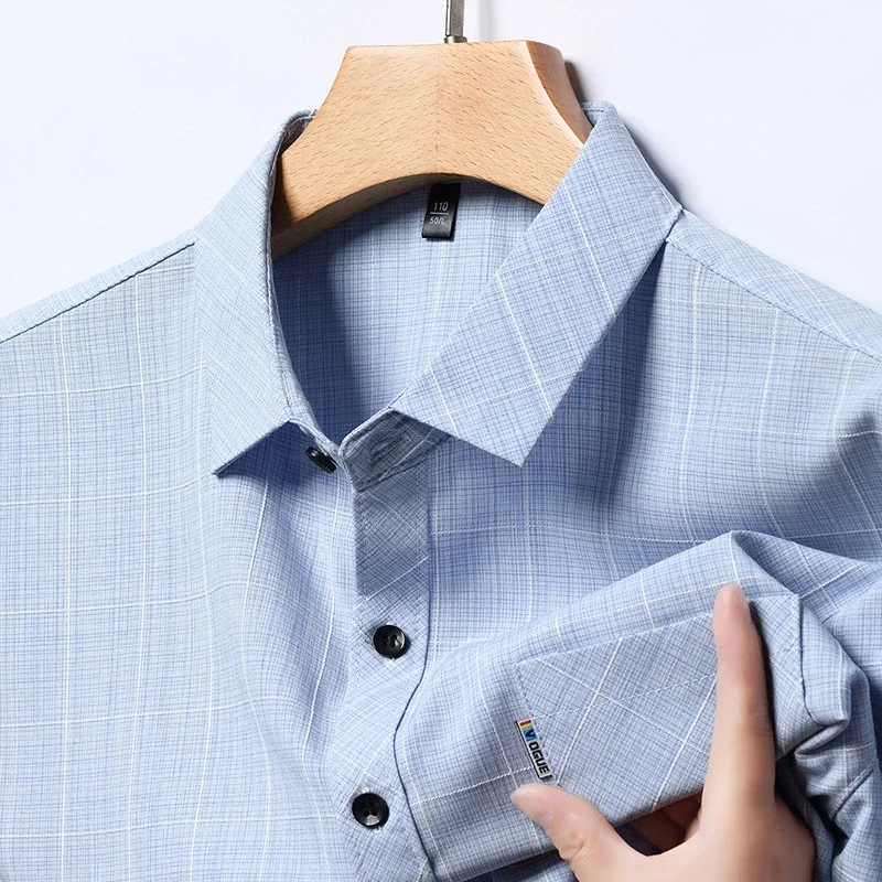 New Men\'s Business Casual Short Sleeved Printed Shirt with Wrinkle Resistance No Ironing Comfortable All Season Versatile Top