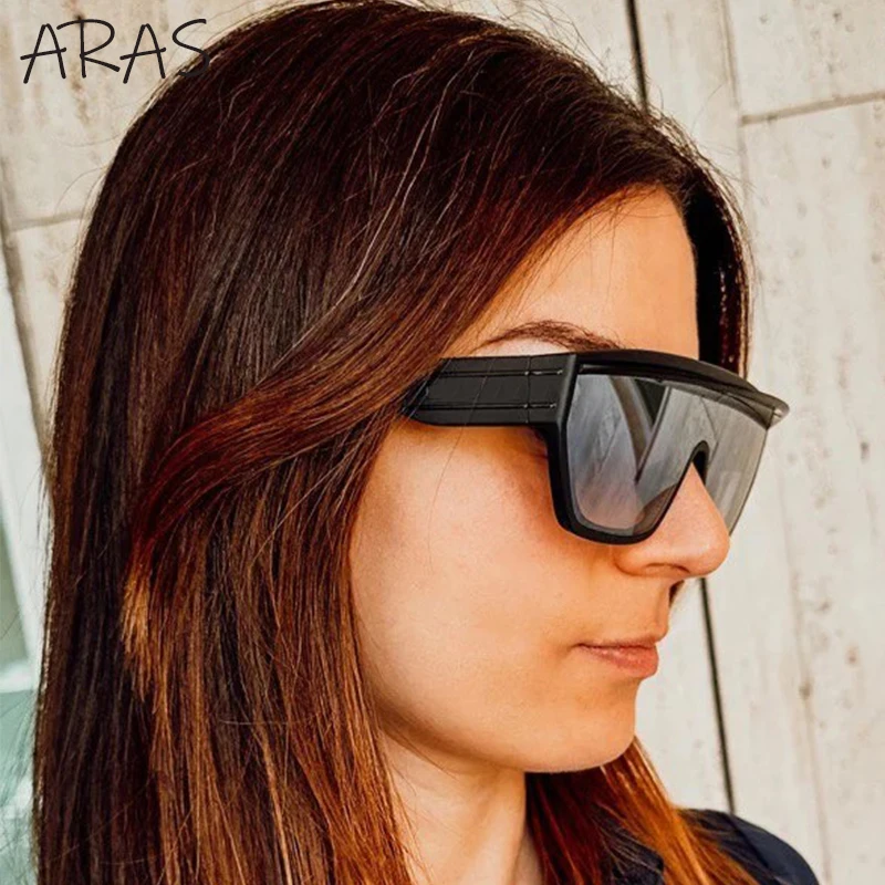 Oversized One-Piece Shield Punk Sunglasses Women 2026 Luxury Brand Classic Metal Shades Windproof Outdoor Eyewear For Men UV400