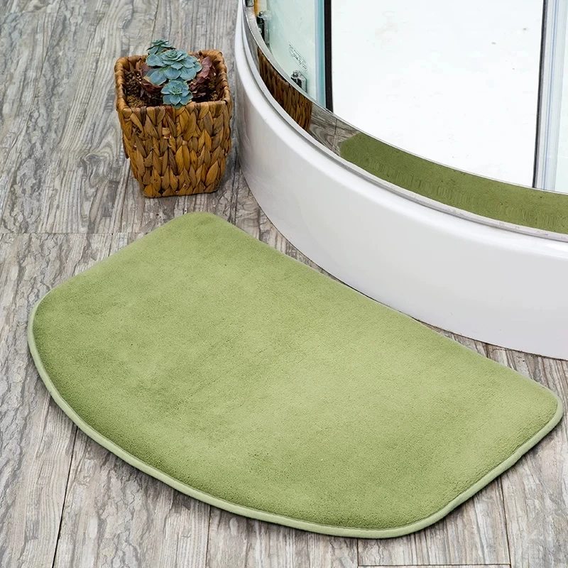 High Quality Semi-circular Bathroom Anti Slip Floor Mat Simple Style Solid Color Home Floor Mat New Wash Room Decor Floor Mat