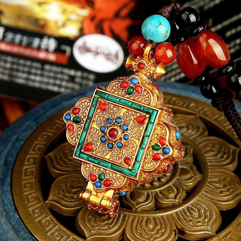 

Тибетская коробка Gawu, позолоченная, аксессуары Бодхи из древней бронзы, подвеска-мандала, портативная буддийская ниша
