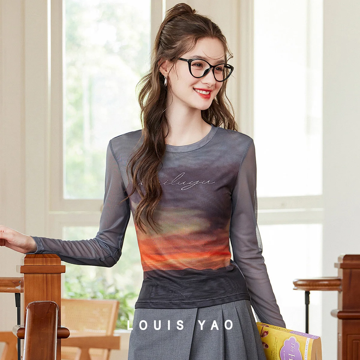 

LOUIS YAO New High Street Letter Print Tops Tees 2025 Autumn Fashion Slightly Stretch Crew Neck Women's Casual T-Shirt