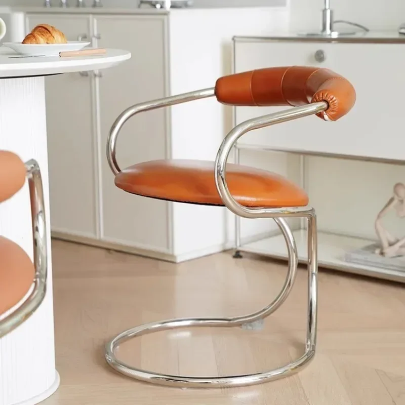 Nordic Luxury Dining Chair Living Room Furniture Coffee Stool Creative Designer Snake Shaped Bedroom Backrest Makeup Chairs