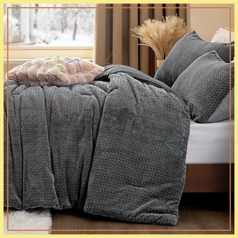 

Furry Grey Leaves Pattern Flannel Fleece Queen Comforter Set with Velvet Bedding and Pillow Cases