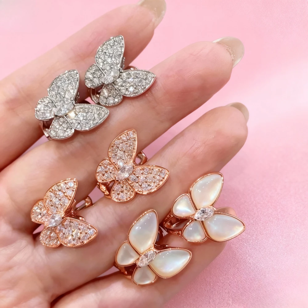 

Модные серьги-бабочки из белого перламутра 2026 года – изысканный подарок для женщин, подчеркивающий изящность и сияние.