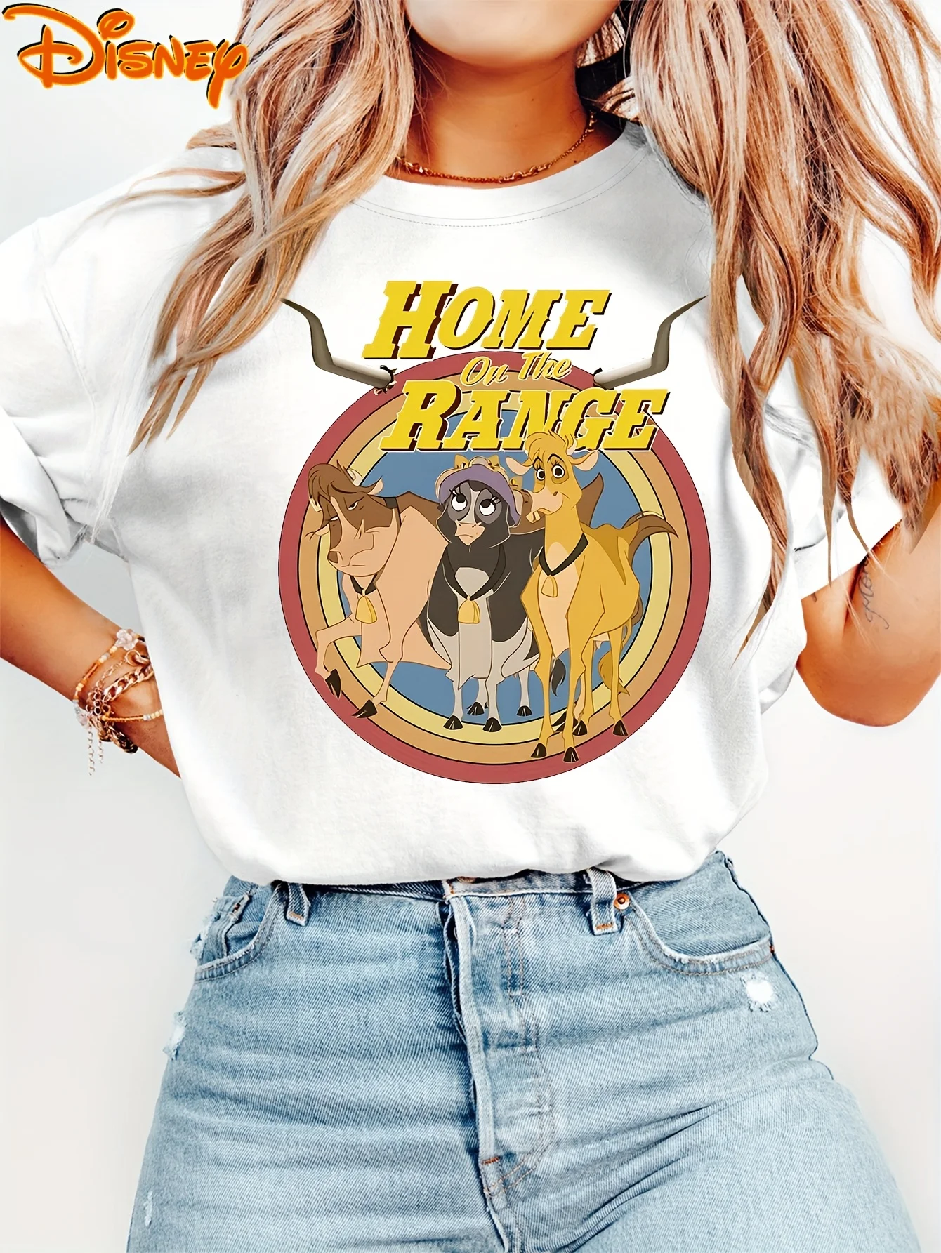 

Women's Disney Home Ranch Graphic T-Shirt Official Cowgirls Cows Western Design Tee Soft Green Casual Top for Everyday Themed