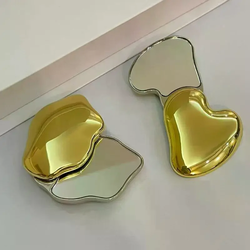 Simpatico specchio per trucco portatile a forma di cuore a doppia faccia rotante per studenti, strumento di bellezza cosmetica, piccolo specchio portatile per ragazze