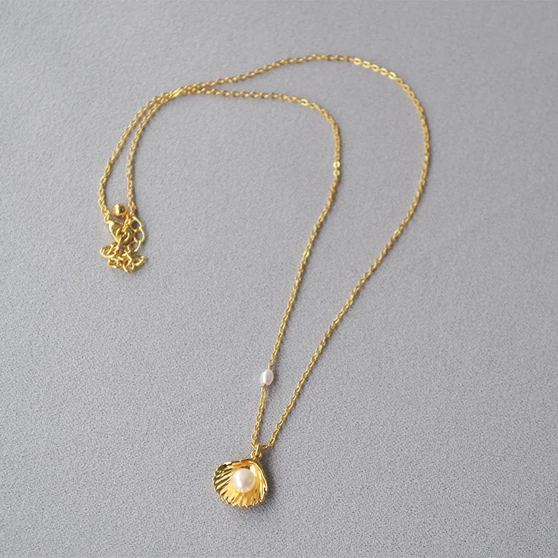 Classic Korean Style Brass Gold-plated Simple Shell Freshwater Pearl Ocean Style Fashion Goddess Temperament Pendant Necklace