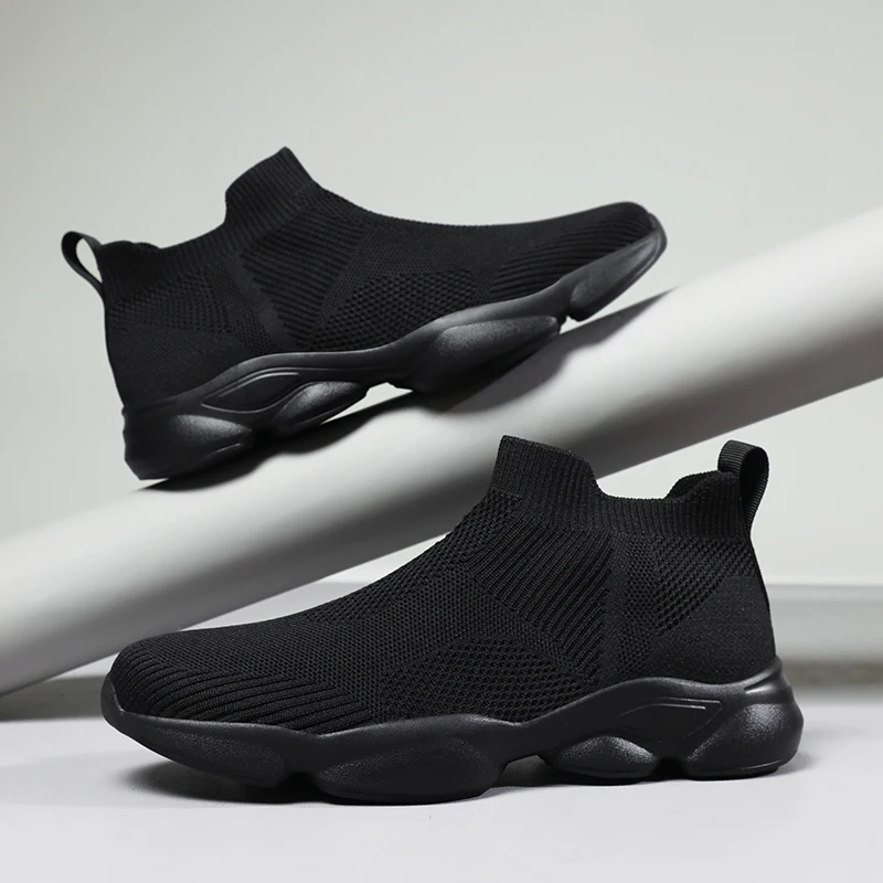 

Мужские кроссовки больших размеров 46, 47, 48. Новые летние дышащие вязаные кроссовки для мужчин, повседневные спортивные туфли-носки, слипоны, сетчатые кроссовки.