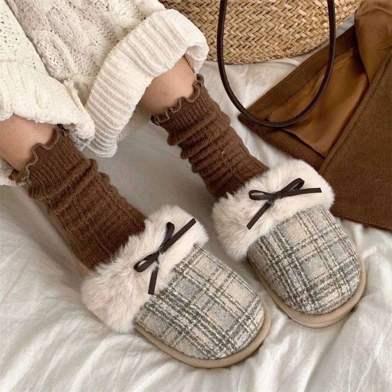 

Women and men's winter thick soled anti slip warm cotton shoes, dormitory warm home with velvet bag and cotton slippers