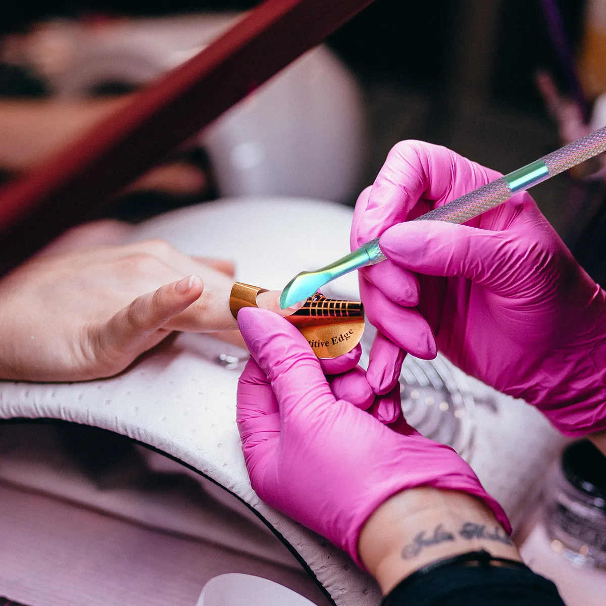 

4Pcs Manicure Tools Nail Art Cuticle Pushers Stainless Steel Dead Skin Removers Textured Handle Nail Care Set Suitable for Salon