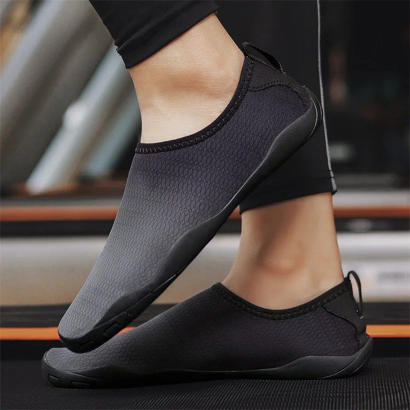 Zapatos de natación antideslizantes para exteriores para hombres y mujeres, zapatillas de playa de secado rápido para esnórquel, zapatos especiales para Fitness en interiores 35-46 #