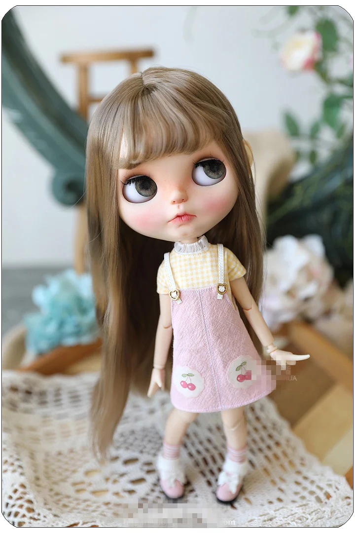 

blyth doll wig for blyth size bjd cute gentle long straight hair imitation mohair wig doll accessories (three colors)