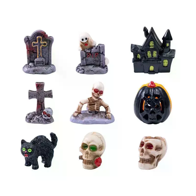 Halloween Mini Resin Skull Coffin Figurine Scary Cartoon Ghost Statue Small Spooky Prop for Trick or Treat Event Decor