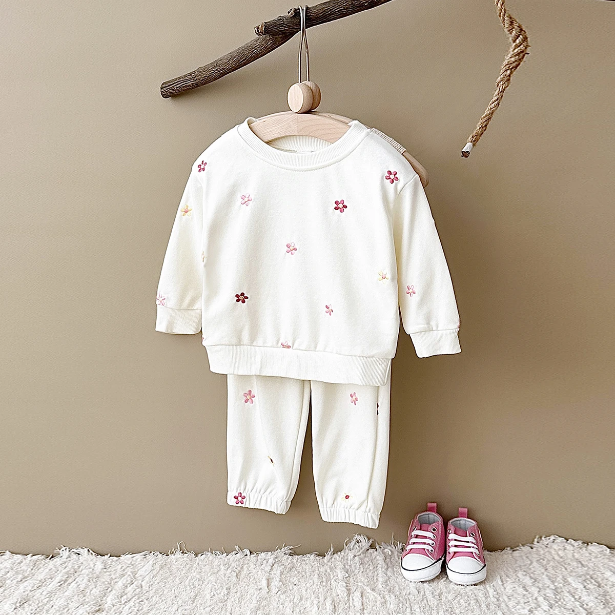 Baby Clothes Warm Autumn Set Winter Warm Pure Cotton Basic Clothes Flower Embroidery Split Two-Piece Set Baby Girls Homewear