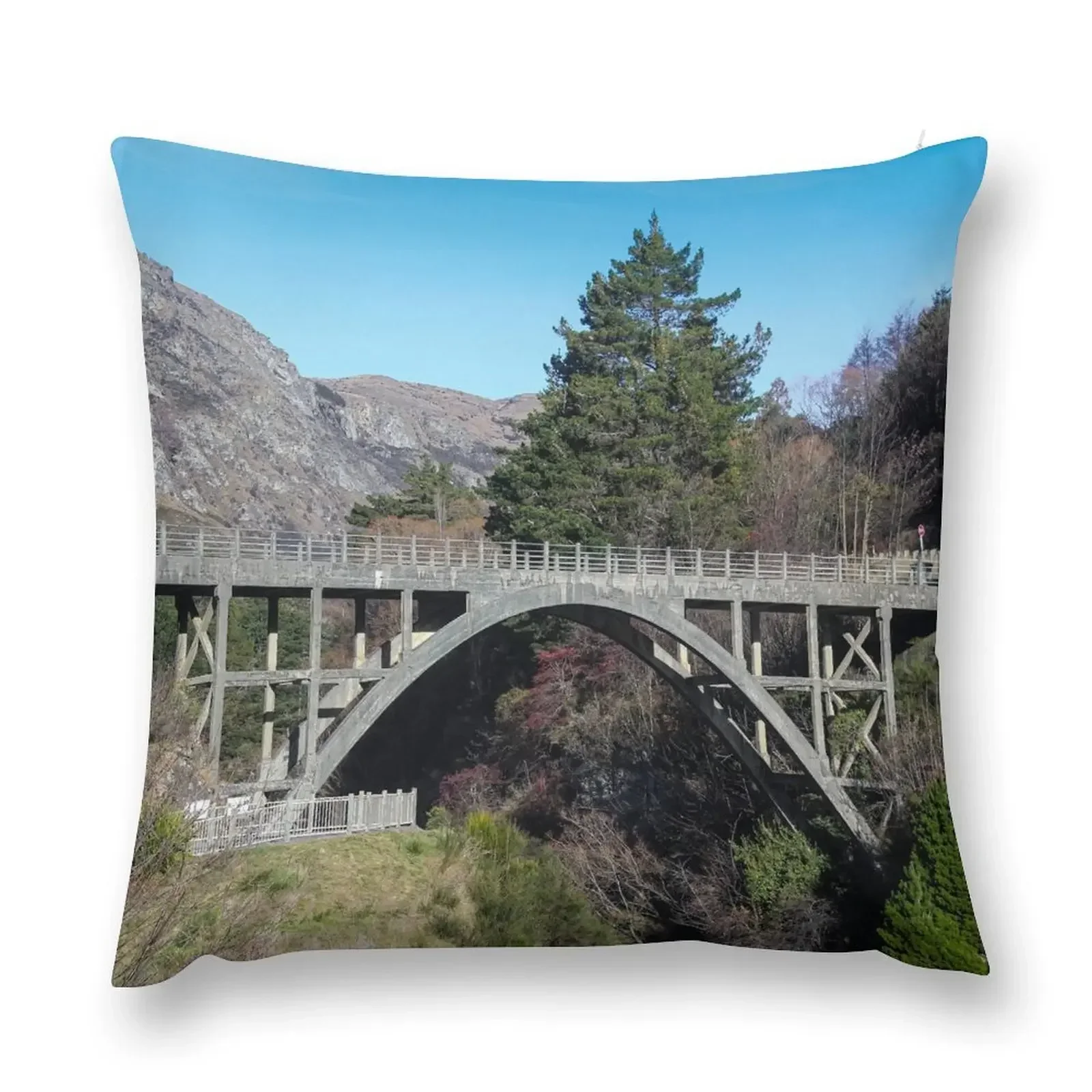 Edith Cavell Bridge Throw Pillow luxury decor Cushion Child christmas decorations for home 2025 Custom Cushion pillow